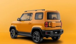 美嘉欣新车爆料视频,揭秘视频中的惊艳亮点与性能解析